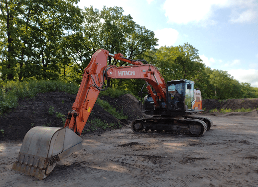 バックホウ重機オペレーター
